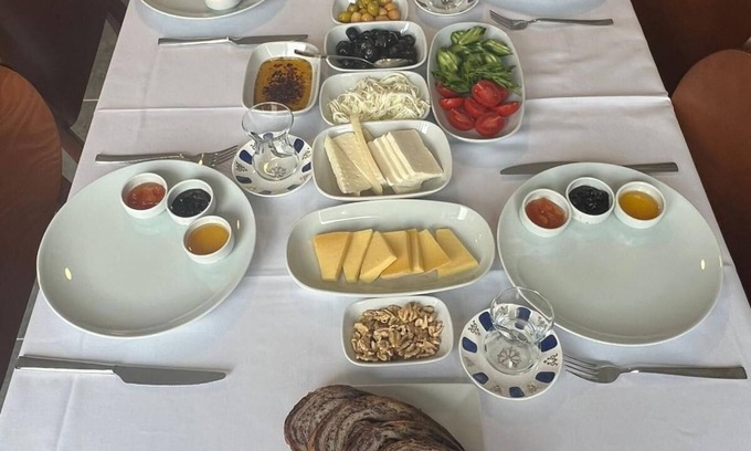 Eceabat Hotel | Trolius Park House Hotel