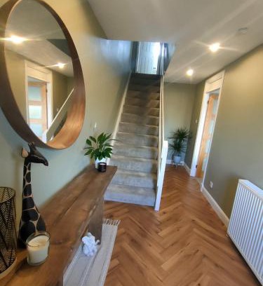 Troon House | Troon Beach & Golf House
