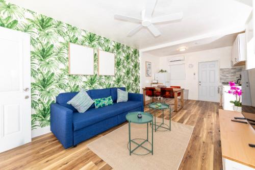Hollywood Apartment | Tropic Isle Boutique Hotel