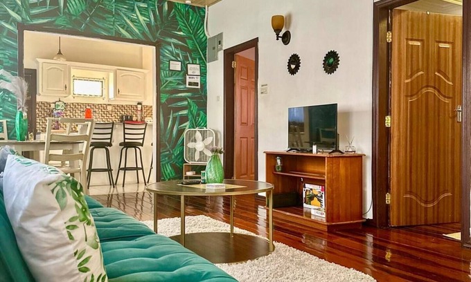 Georgetown Apartment | Tropical 2BR Retreat in the heart Georgetown