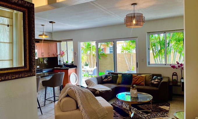 Turibana House | Tropical Bohemian style townhouse 5 mins to Palm Beach, Restaurants & Nightlife.