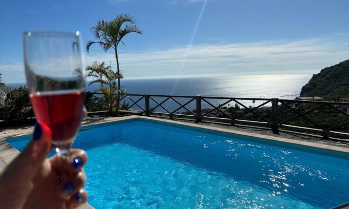 Arco da Calheta House | Tropical Garden