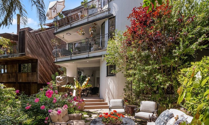 Diamond Crestview Villa | Tropical Laguna Beach Retreat