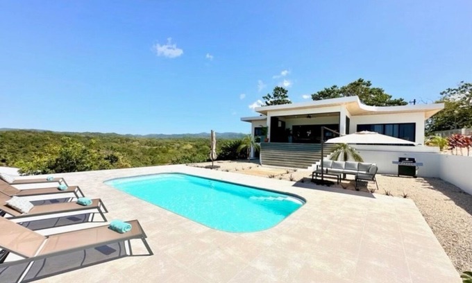 Marbella Villa | Tropical Luxury Villa with Panoramic Ocean Views