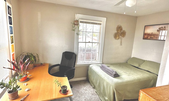 Vallejo House | Tropical North Bay Getaway minutes from the San Francisco ferry and Napa.