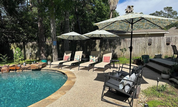 Kingwood House | Tropical oasis in the heart of the living forest! Kingwood TX
