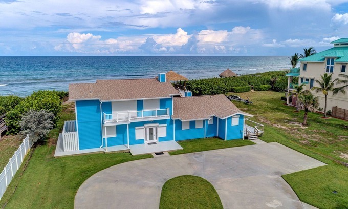 Ambersand Beach House | Tropical Paradise - Private Beach with Ocean to River Views