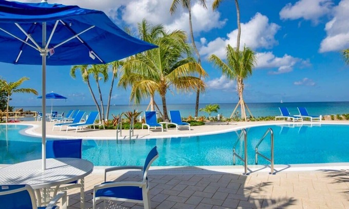 Estate Frenchman Bay Condo | Tropical Paradise: Studio @ Limetree Resort