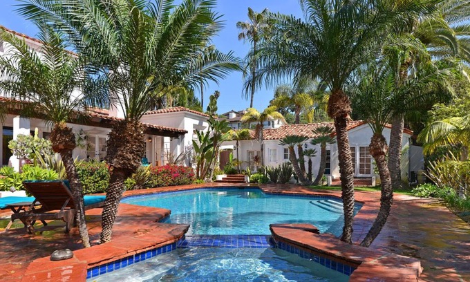 Muirlands Villa | Tropical Spendor bathe your senses at this grand and delightful retreat!