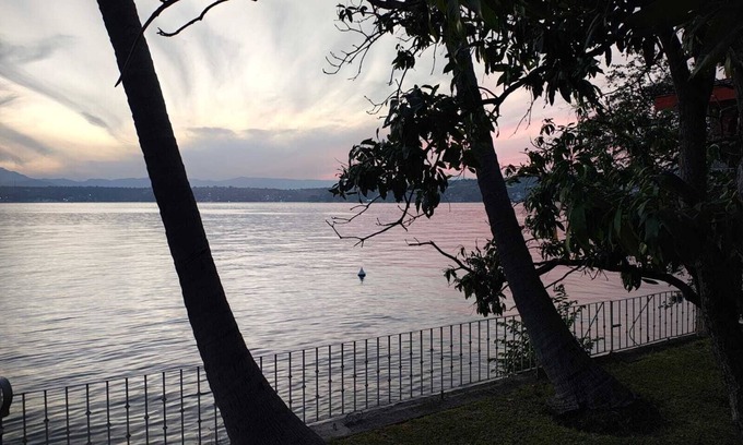 Tequesquitengo House | Tropical Villa beside "Teques" Lake 1/2 hour Away from Mexico City