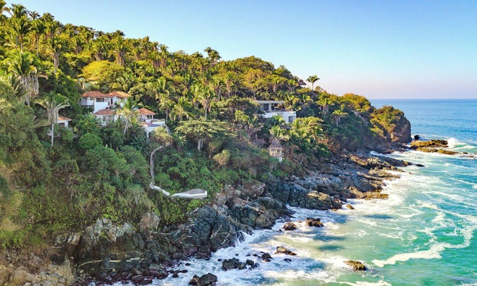 San Francisco Villa | Tropical villa with spectacular ocean and jungle views