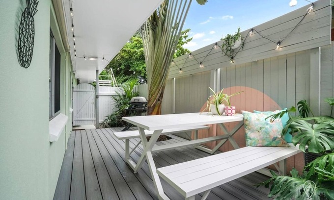 Parramatta Park Apartment | Tropicana Pineapple - Chic Retreat with Private Courtyard & BBQ