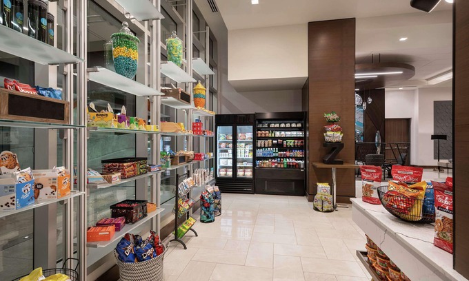 Downtown Denver Hotel | Tru By Hilton Denver Downtown Convention Center