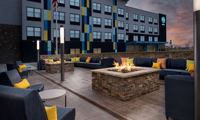 Rapid City Hotel | Tru by Hilton Rapid City Rushmore