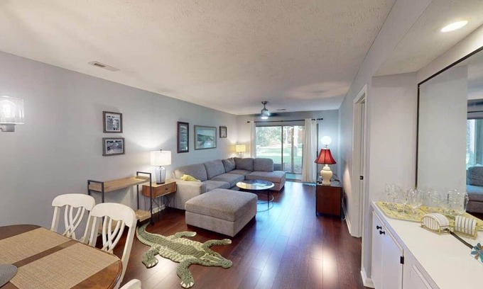 Pawleys Island Villa | True Blue Golf Getaway 2 Bedroom