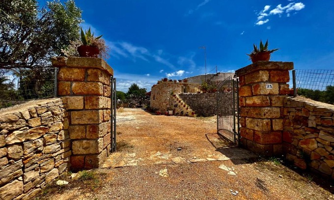 Capilungo House | Trulli delle succulente