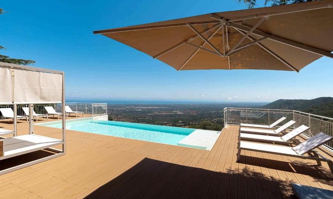 Fasano Villa | Trullo Ad Caelum