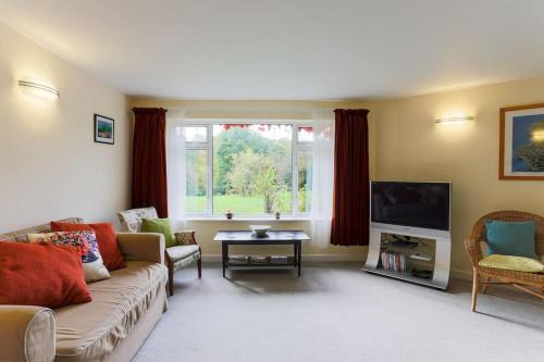Truro Apartment | Truro apartment in a stunning quiet location