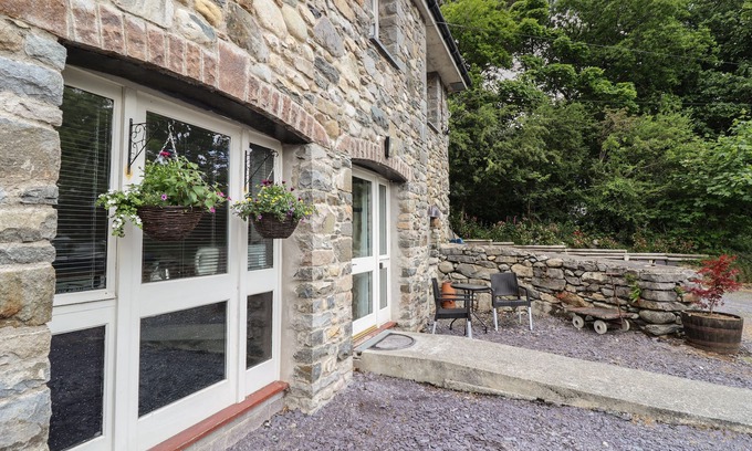 Bangor Cottage | Tryfan