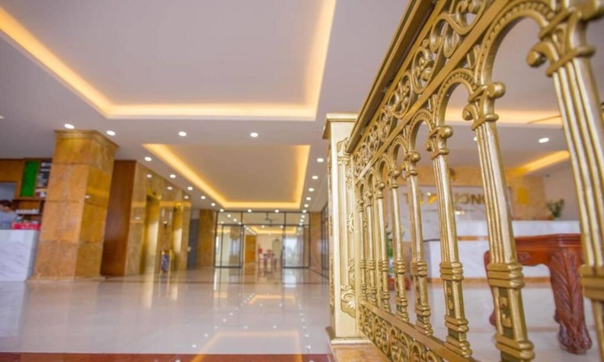 Hoang Hoa Hotel | Tu Phuong Hotel TH by Bay Luxury