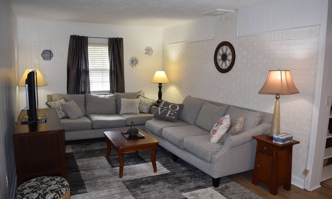 Tucker House | Tucker Ranch - Comfortable Home w/screened in porch. Pet Friendly.