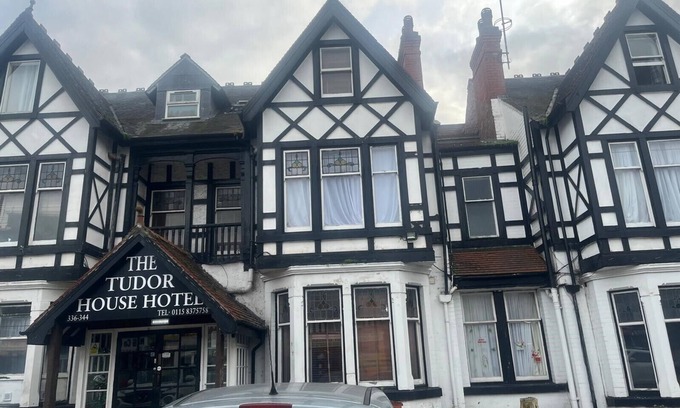 Nottingham Hotel | Tudor House Hotel