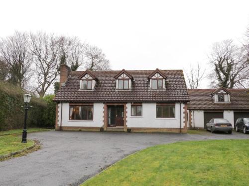 Bryansford House | Tudor Lodge