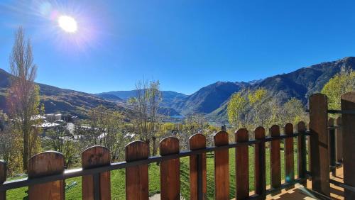 Cerler Apartment | Tuhogarencerler parking y taquilla en pistas