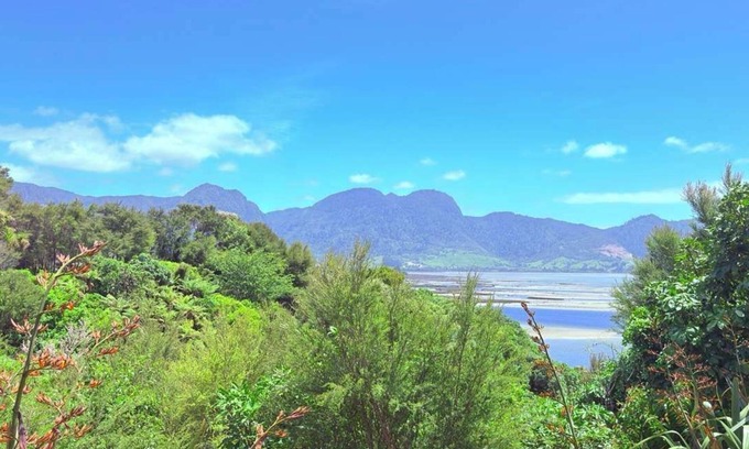 Collingwood House | Tui Lodge - Getaway in Collingwood