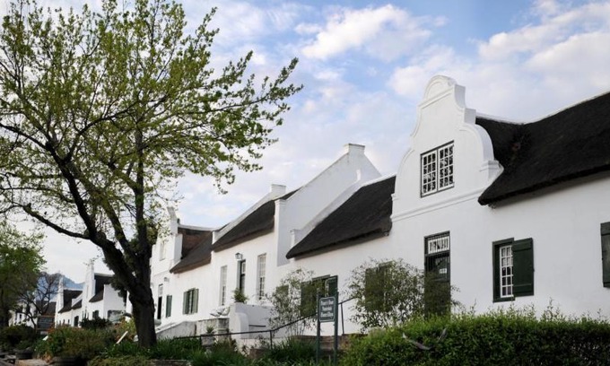 Tulbagh House | Tulbagh Country Guest House - Cape Dutch Quarters