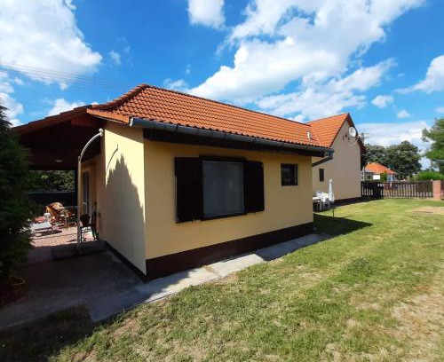 Balatonbereny Apartment | Tulman Villa