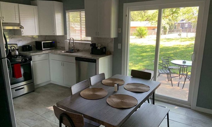 Tulsa House | Tulsa whole home near Hard Rock Casino and I-44 with large fenced backyard
