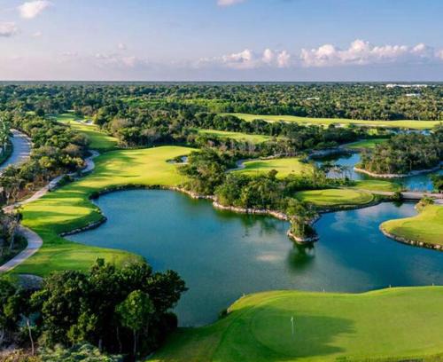 Akumal Apartment | Tulum PGA Golf Camp Private Jacuzzi