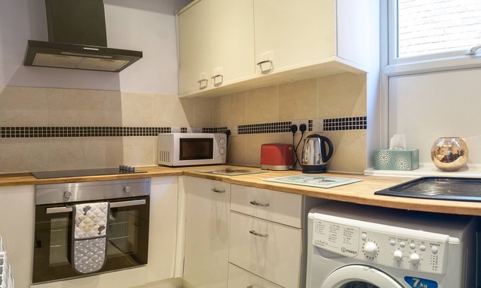 Boston House | Tunnard House