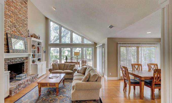 Sea Pines House | Tupelo Cottage