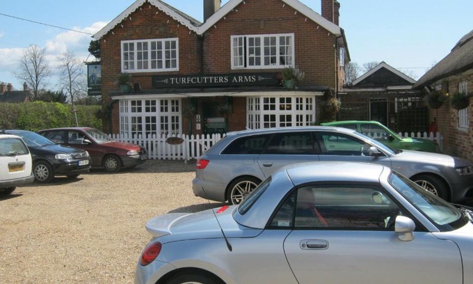New Forest District Hotel | Turfcutters Arms