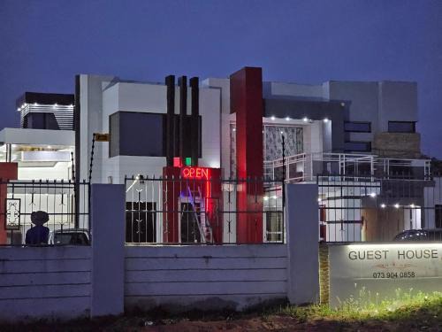 Polokwane House | TURFLOOP guest house