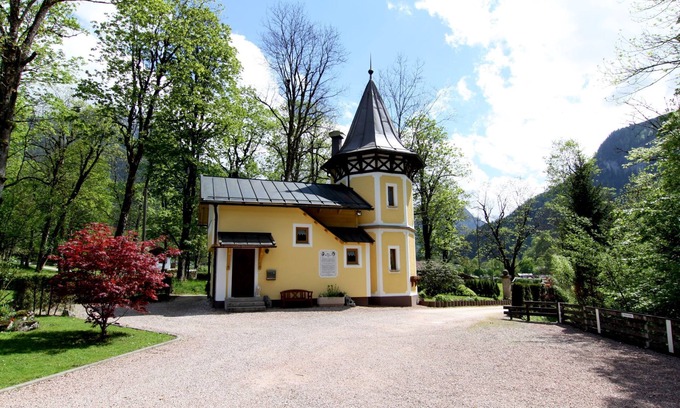 Konigssee House | Turmhaus am Königssee - Cozy vacation home with mountain views & top location