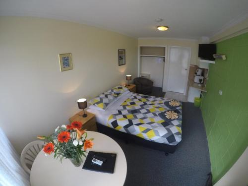 Warrnambool Hotel | Turn-in Motel
