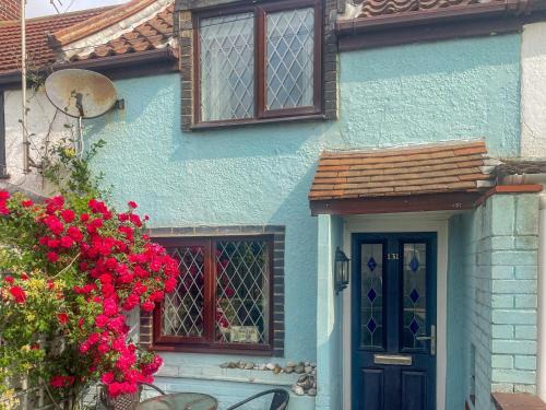 Scratby House | Turning Tides Cottage