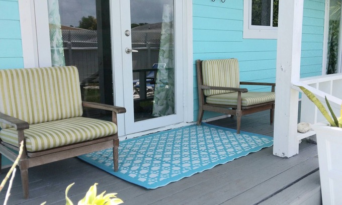 Gregory Town House | Turquoise Oasis Cottage