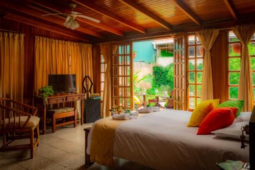 Turrialba Bed & Breakfast | Turrialba Bed & Breakfast