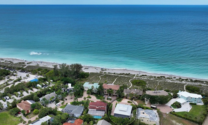 Siesta Key House | Turtle Bay Hideaway- Siesta Key FL Spacious 4-bedroom w/Private Beach Access