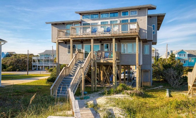 Surf City House | Turtle Point