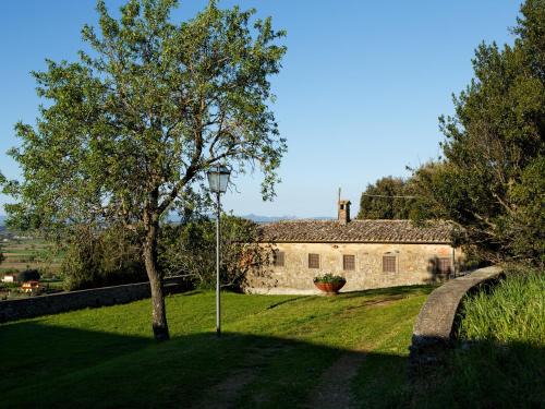 Riccio House | Tuscan Holiday Home with Pool