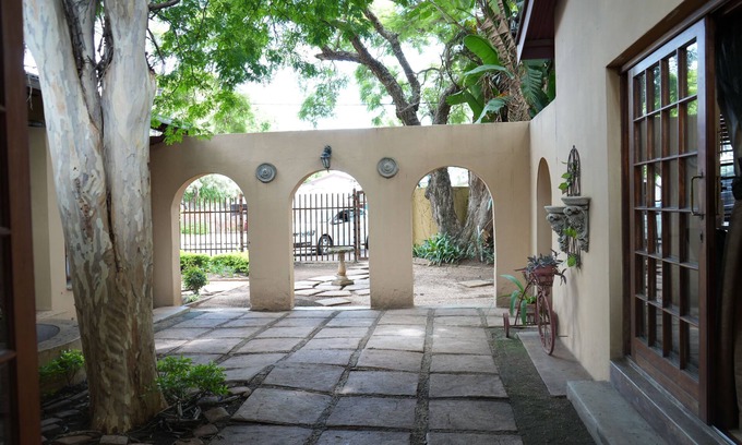 Flora Park Cabin | Tuscan Lodge Polokwane