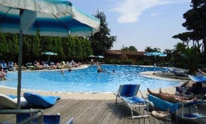 Viareggio Ski Chalet | Tuscany by the sea, family camping Paradiso in Viareggio near Pisa, Lucca, Sienn