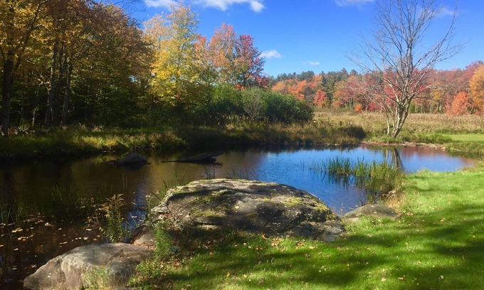 Town of Grafton House | Tutti Farmhouse - 6 bedroom 3 bath 1847 Farmhouse Upstate NY