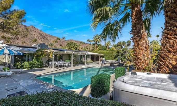 Vista Las Palmas House | Tuxedo Living in Palm Springs - Your Private Oasis: Pool, Spa & Fire Pit