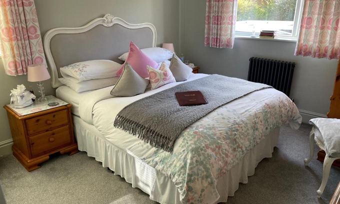 Stratford-upon-Avon House | Twelfth Night Guesthouse